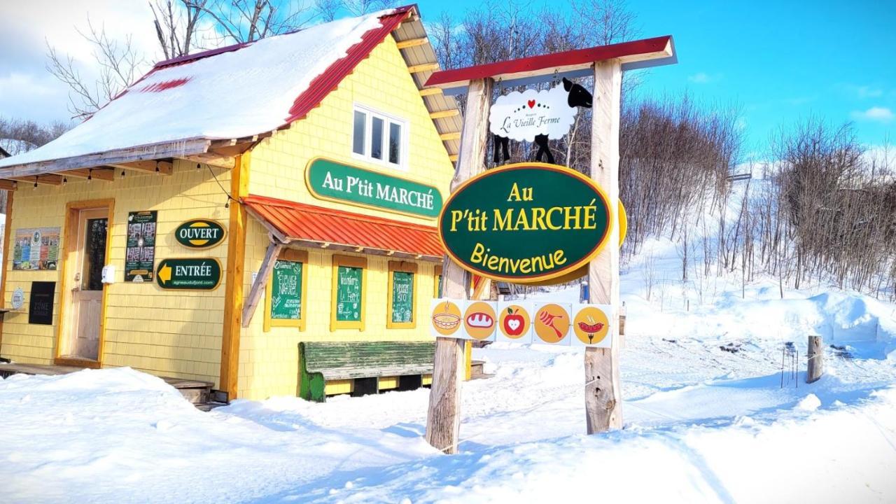 La Vieille Ferme, Ecogite Saint-Fulgence Luaran gambar